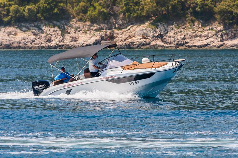 Book yachts online - motorboat - Beneteau Flyer 8 SUNdeck - LUCY - rent