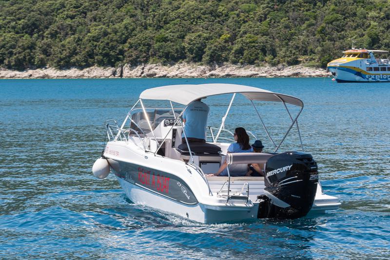 Book yachts online - motorboat - Bluline 23 Sundeck - MIRIAM - rent