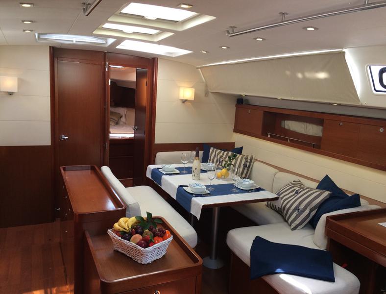 Book yachts online - sailboat - Oceanis 50 Gran Family - Agata - rent