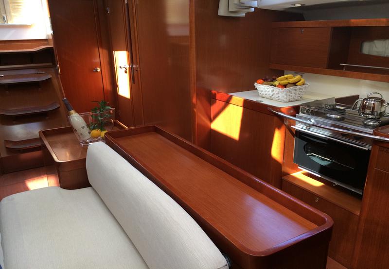 Book yachts online - sailboat - Oceanis 50 Gran Family - Agata - rent