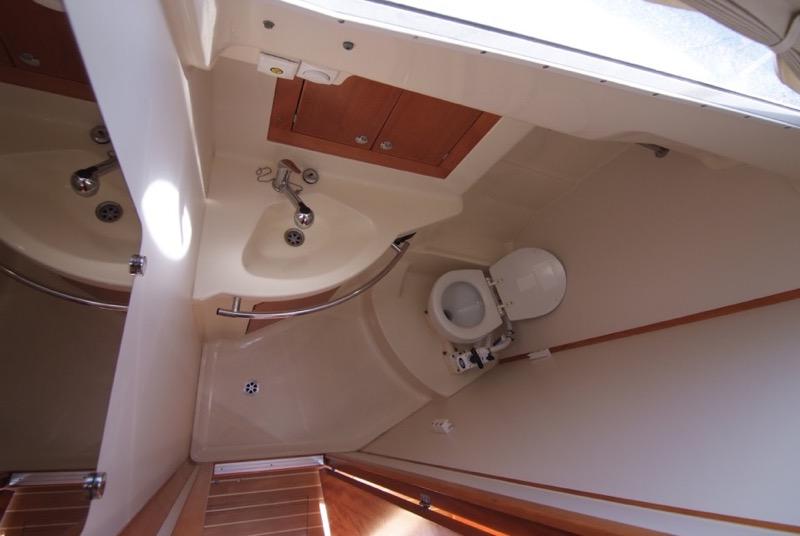 Book yachts online - sailboat - Elan 384 Impression - ALHAMBRA - rent