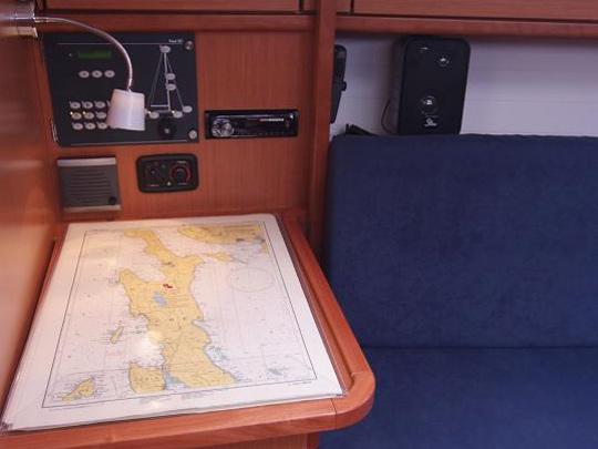 Book yachts online - sailboat - Bavaria Cruiser 33 - LAHOR - rent