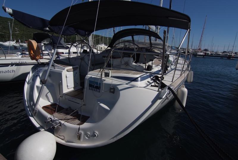 Book yachts online - sailboat - Bavaria 46 Cruiser - SHE - rent
