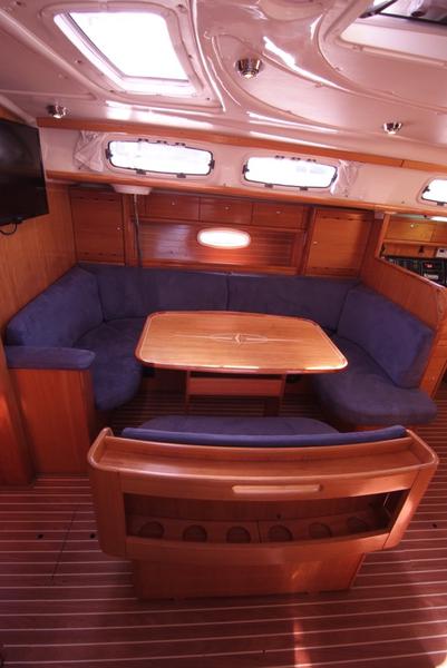 Book yachts online - sailboat - Bavaria 46 Cruiser - SHE - rent