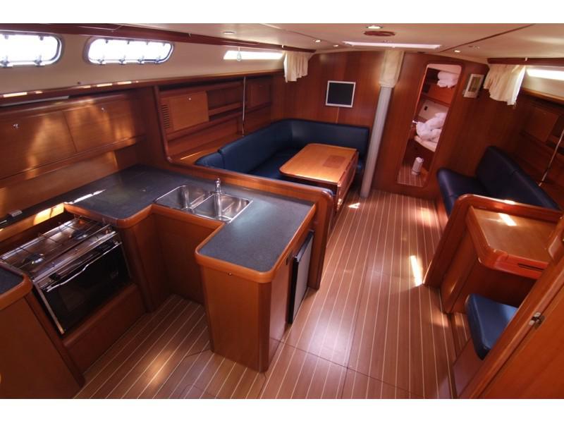 Book yachts online - sailboat - Grand Soleil 50 - MODRA  - rent