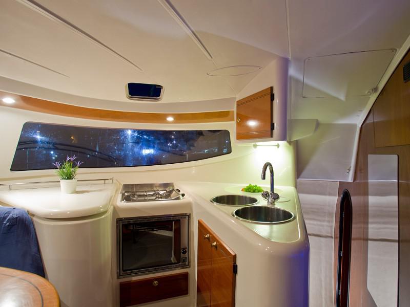 Book yachts online - catamaran - Athena 38 (4+2 cab) - SWAN - rent