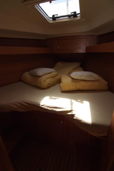 Book yachts online - sailboat - Elan 344 - LUNA  - rent