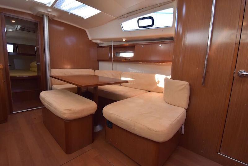 Book yachts online - sailboat - Beneteau Oceanis 40 - IMAGINE  - rent