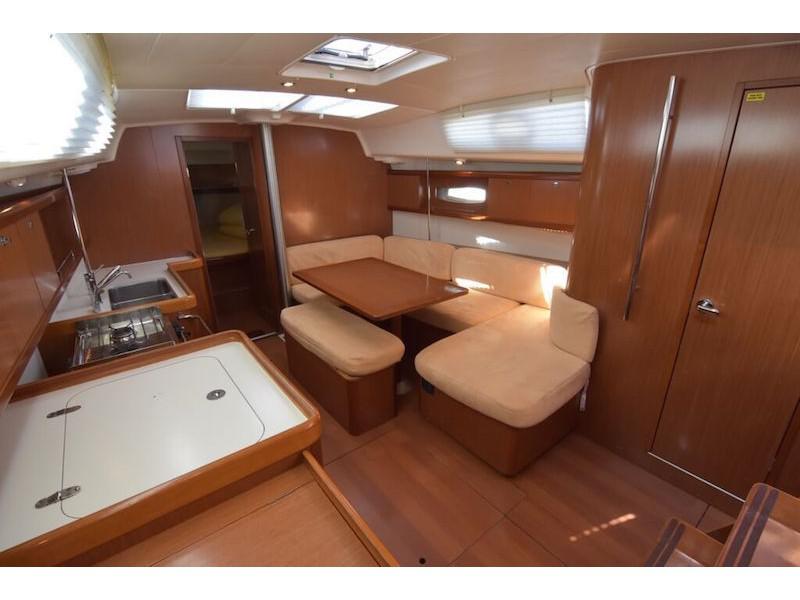 Book yachts online - sailboat - Beneteau Oceanis 40 - IMAGINE  - rent