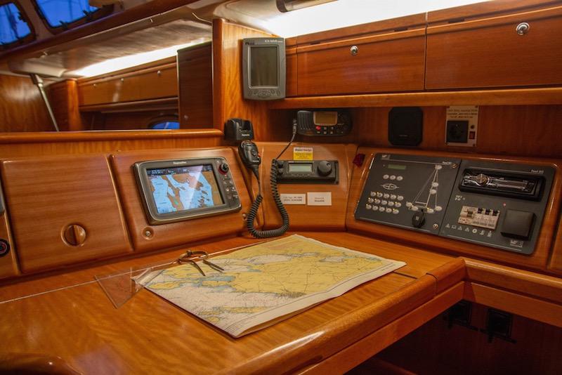 Book yachts online - sailboat - Bavaria 46 Cruiser - SIRIUS I - rent