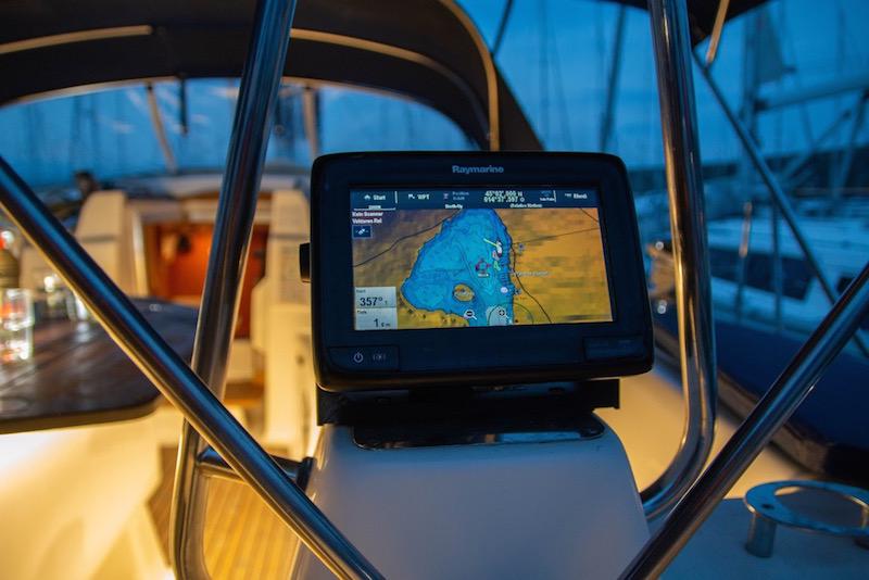 Book yachts online - sailboat - Bavaria 46 Cruiser - SIRIUS I - rent