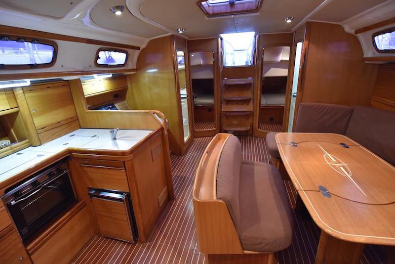 Book yachts online - sailboat - Bavaria 50 Cruiser - TONINA - rent