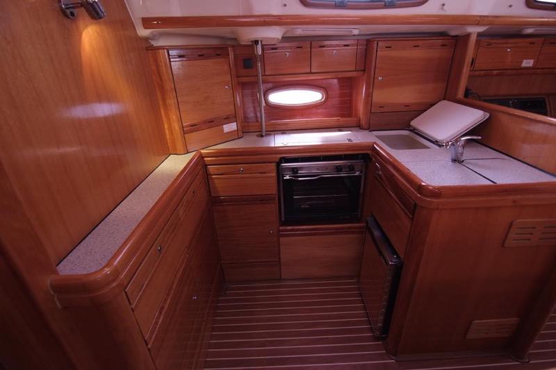 Book yachts online - sailboat - Bavaria 50 Cruiser - TONINA - rent