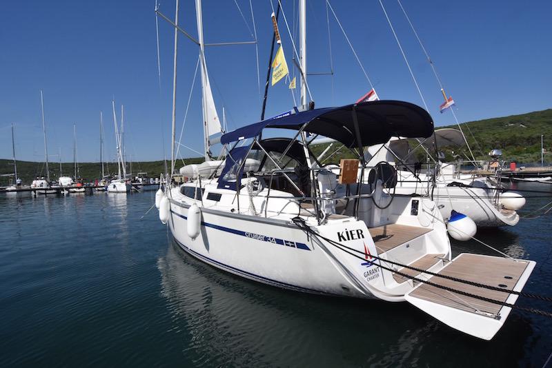 Book yachts online - sailboat - Bavaria Cruiser 34 - KIER - rent