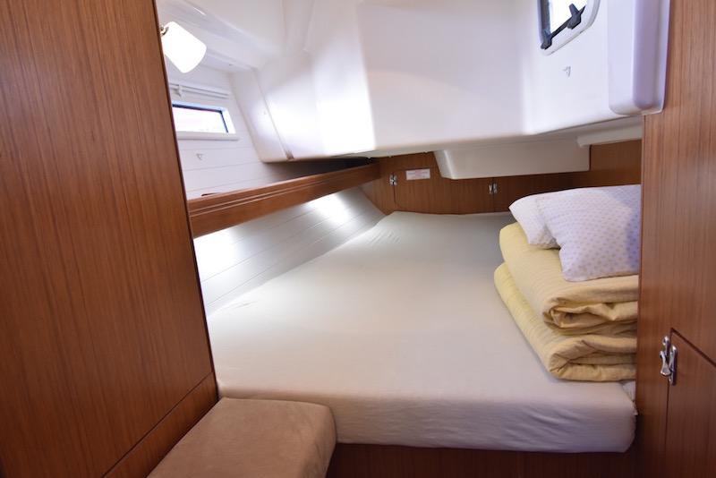 Book yachts online - sailboat - Bavaria Cruiser 34 - KIER - rent