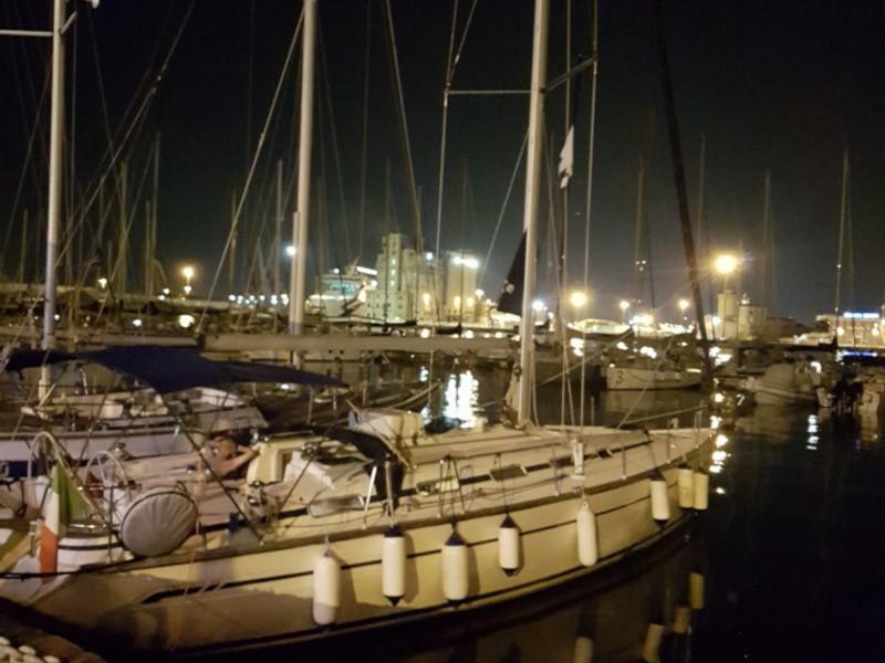 Book yachts online - sailboat - Bavaria 44 - Mind the Step - rent