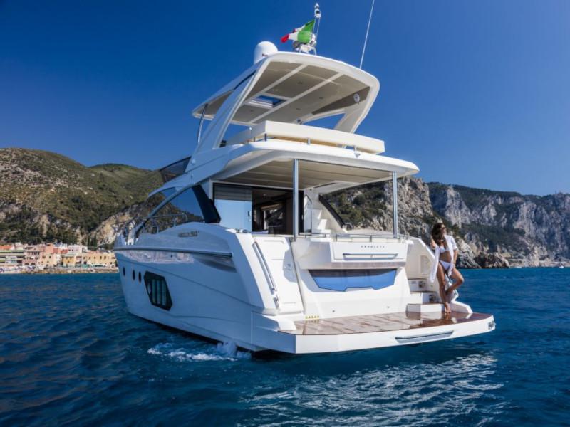 Book yachts online - motorboat - Absolute 50 Fly - Acrobat - rent