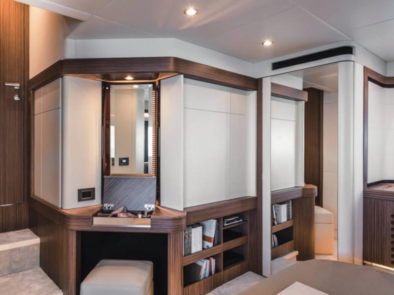Book yachts online - motorboat - Absolute 50 Fly - Acrobat - rent