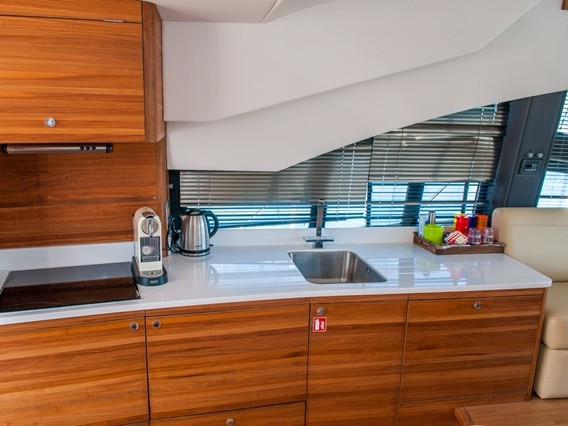 Book yachts online - motorboat - Sealine T 50 - Maja 2 - rent