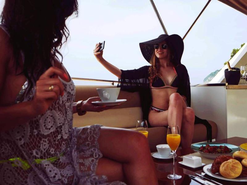 Book yachts online - motorboat - M/Y Blanka - M/Y Blanka - rent