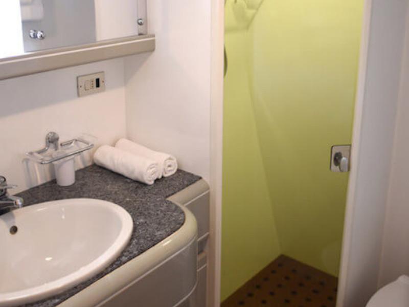 Book yachts online - motorboat - M/Y Blanka - M/Y Blanka - rent