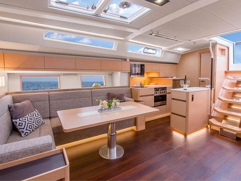 Book yachts online - sailboat - Hanse 548 - Tarragon - rent