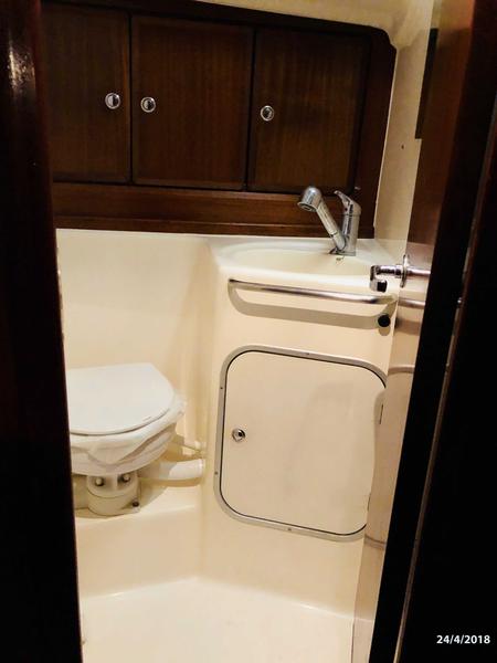 Book yachts online - sailboat - Bavaria 38 - Oniro - rent