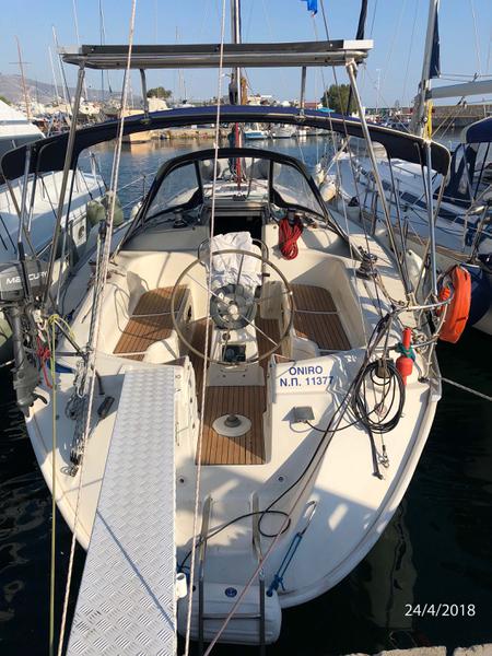 Book yachts online - sailboat - Bavaria 38 - Oniro - rent