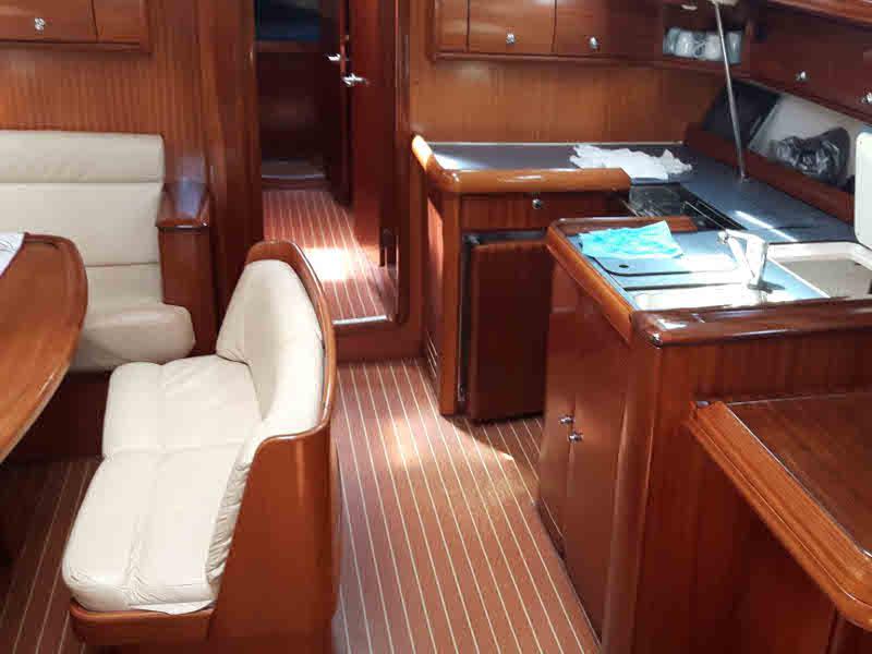 Book yachts online - sailboat - Bavaria 49 - Billy One - rent