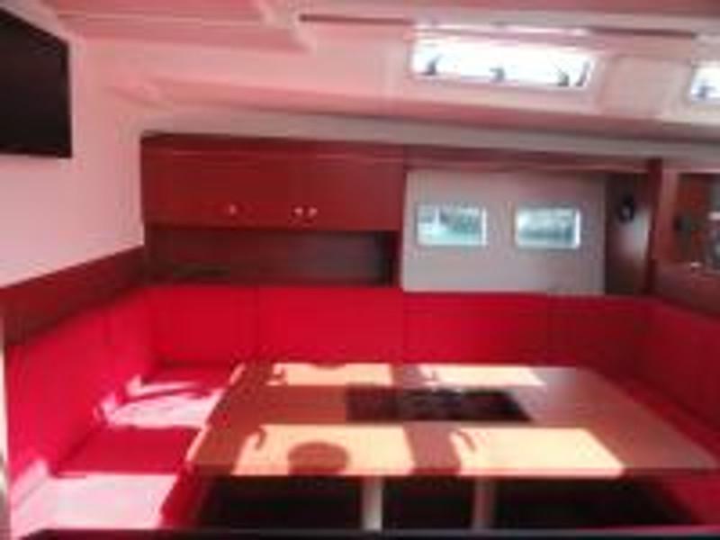 Book yachts online - sailboat - Hanse 575 - Maggie - rent