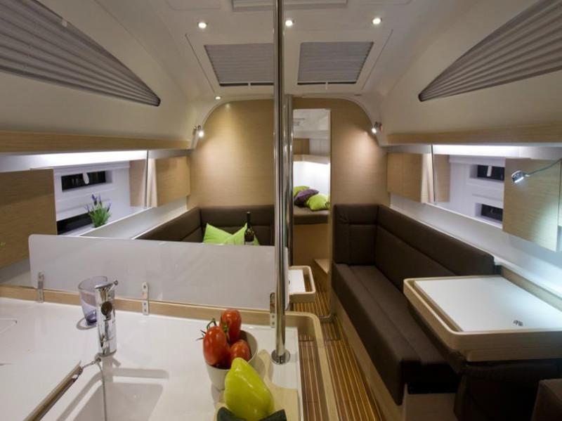 Book yachts online - sailboat - Elan 40 Impression - Giorgia - rent