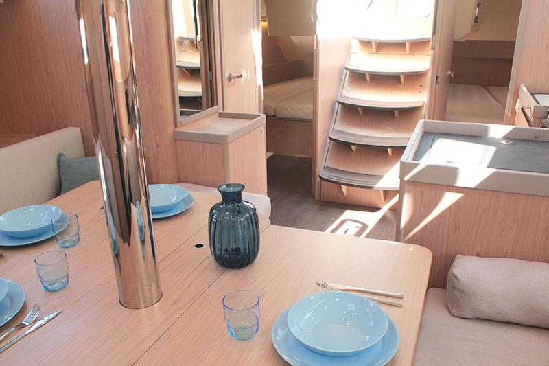 Book yachts online - sailboat - Oceanis 41.1 (2 Heads) - OASIS - rent