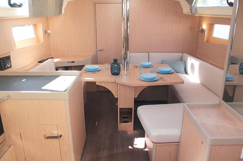 Book yachts online - sailboat - Oceanis 41.1 (2 Heads) - OASIS - rent