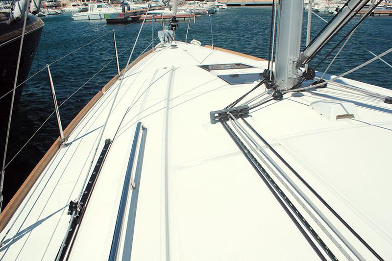 Book yachts online - sailboat - Oceanis 38.1 - BOHEMIAN RHAPSODY - rent