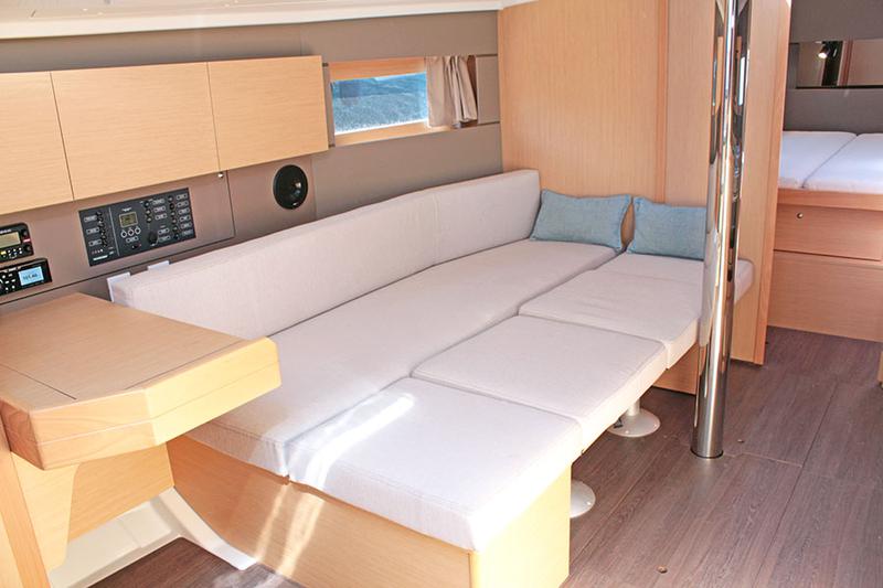 Book yachts online - sailboat - Oceanis 38.1 - OCEAN - rent