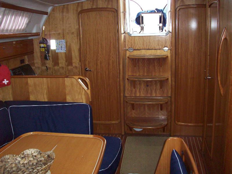 Book yachts online - sailboat - Bavaria 42 Cruiser - Galini - rent