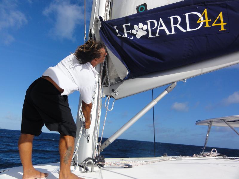 Book yachts online - catamaran - Leopard 44 - Pazzona - rent