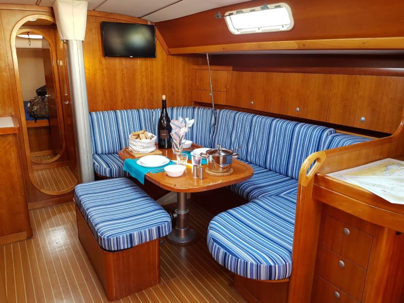 Book yachts online - sailboat - Salona 45 - Eol - rent