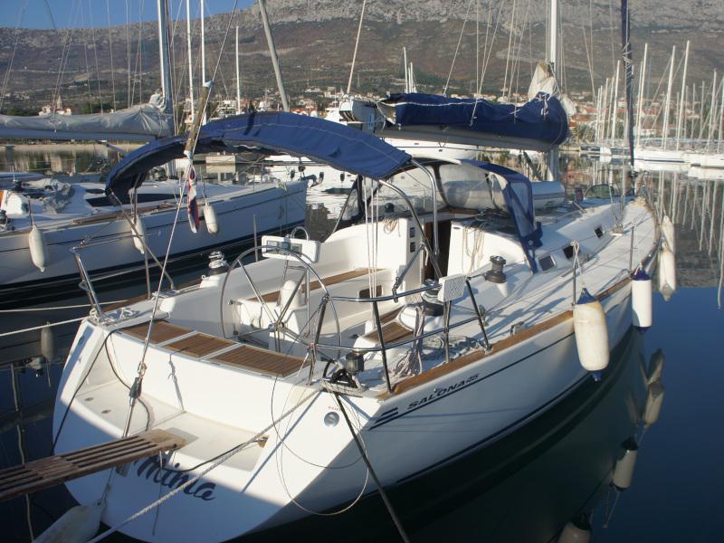 Book yachts online - sailboat - Salona 45 - Mima - rent