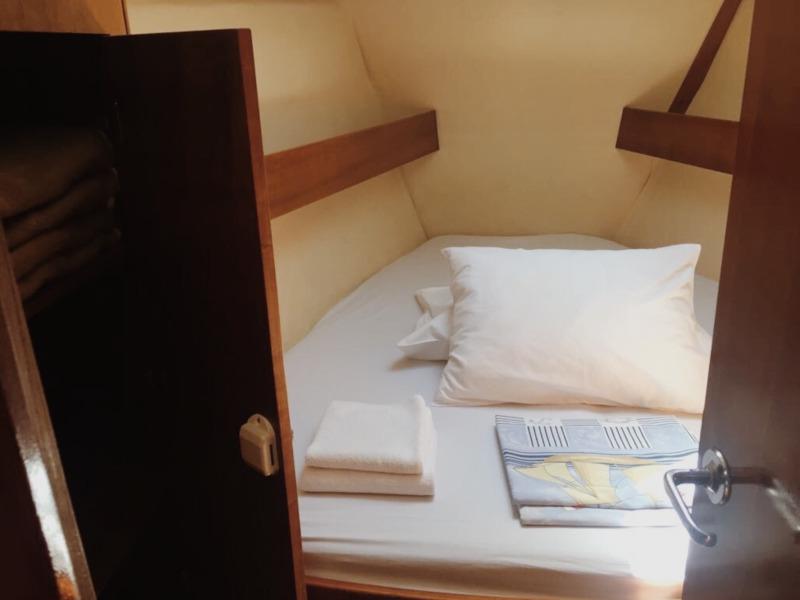 Book yachts online - sailboat - Salona 45 - Mima - rent