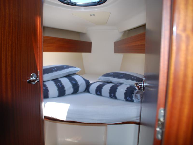 Book yachts online - sailboat - Salona 42 - Ramande - rent