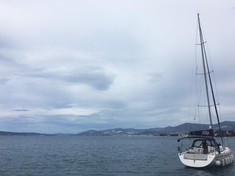 Book yachts online - sailboat - Salona 45 - Goga - rent