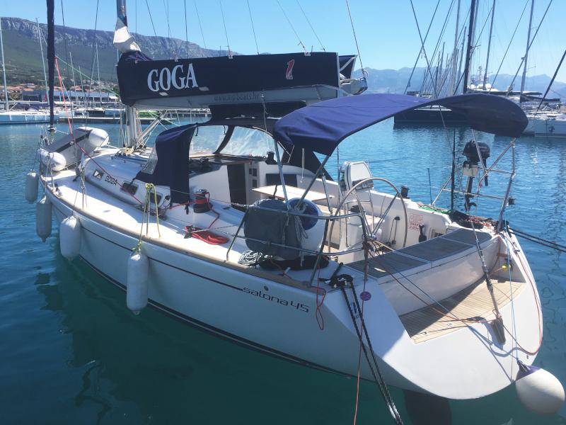 Book yachts online - sailboat - Salona 45 - Goga - rent