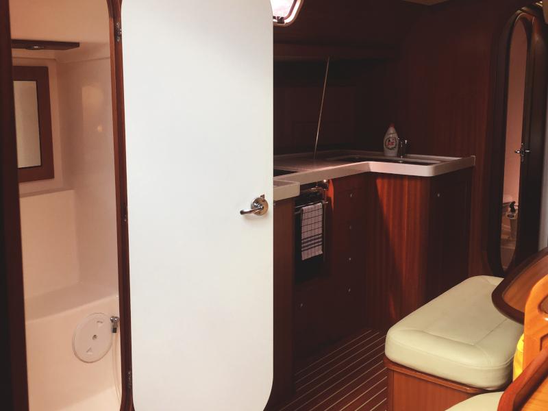 Book yachts online - sailboat - Salona 45 - Goga - rent