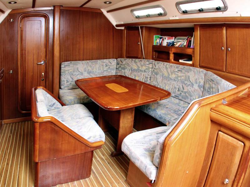 Book yachts online - sailboat - Bavaria 41 Exclusive - VoBe - rent