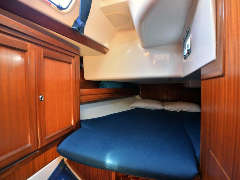 Book yachts online - sailboat - Dufour 454 Classic - Star Light - rent