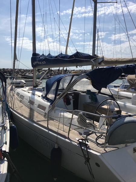 Book yachts online - sailboat - Dufour 425 - Surprise - rent