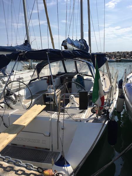 Book yachts online - sailboat - Dufour 425 - Surprise - rent