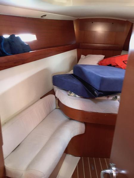 Book yachts online - sailboat - Dufour 425 - Surprise - rent