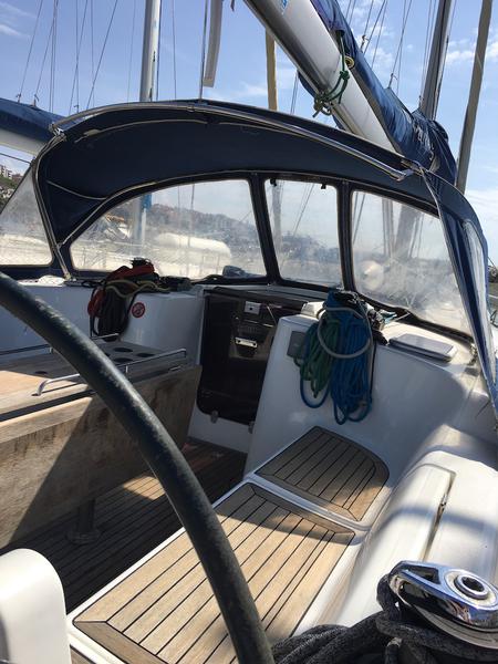 Book yachts online - sailboat - Dufour 425 - Surprise - rent